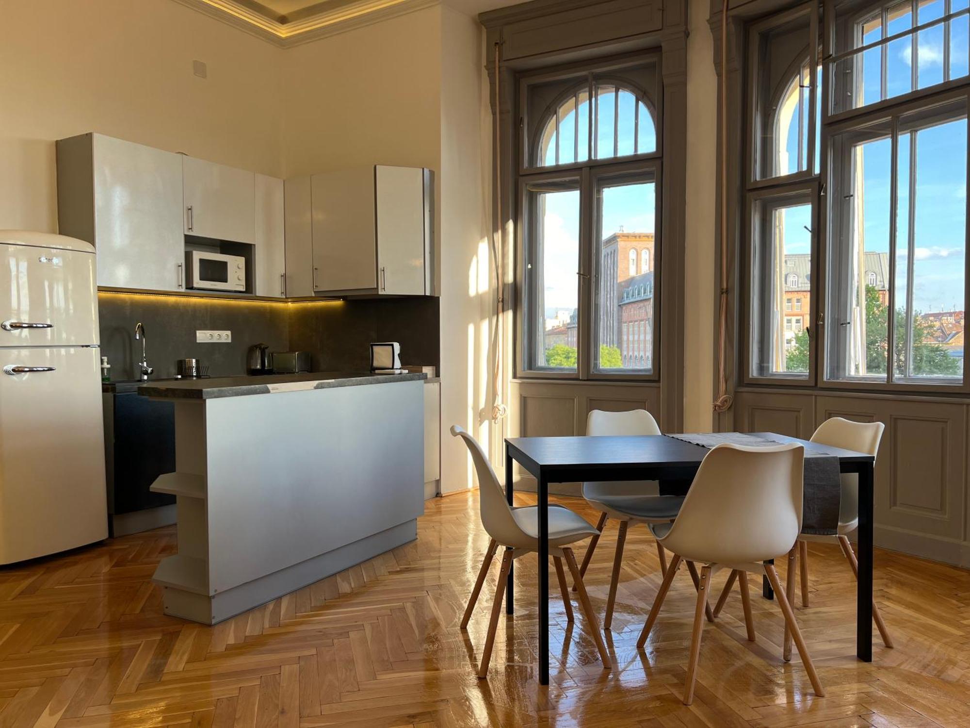 F14 Guesthouse Budapest Bagian luar foto