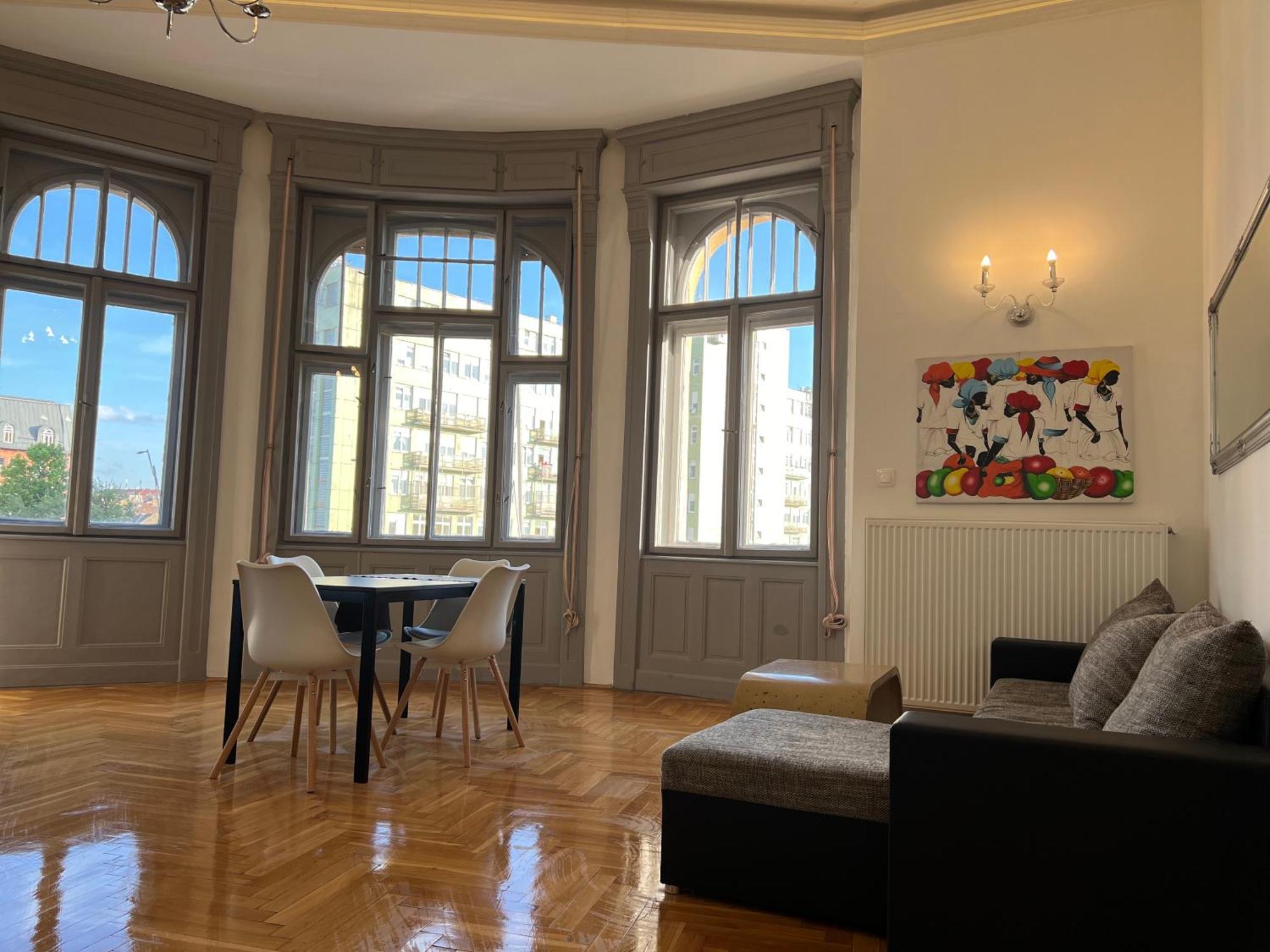 F14 Guesthouse Budapest Bagian luar foto
