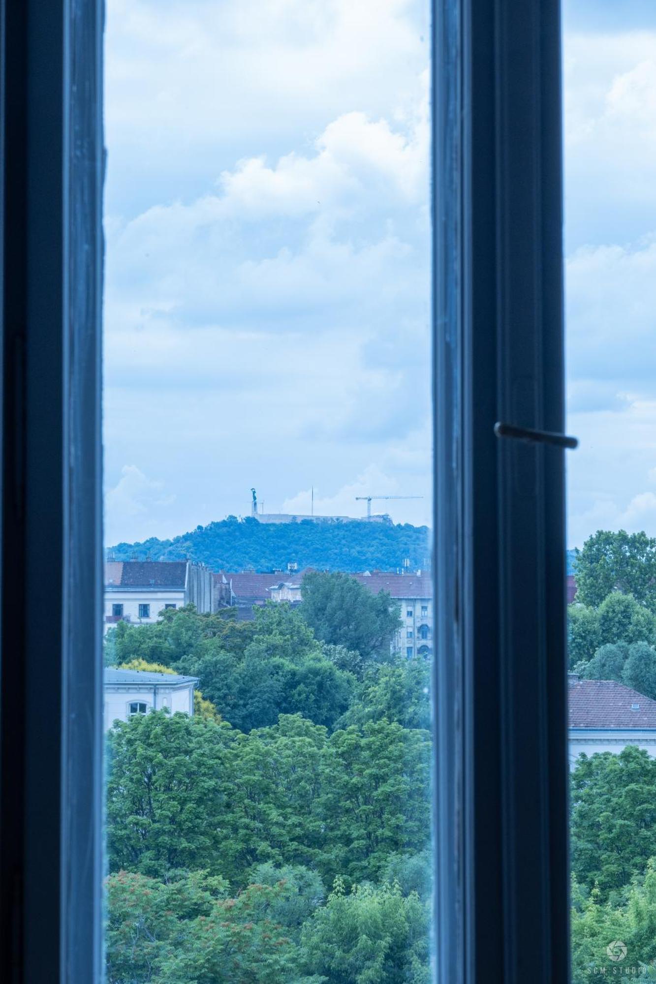 F14 Guesthouse Budapest Bagian luar foto