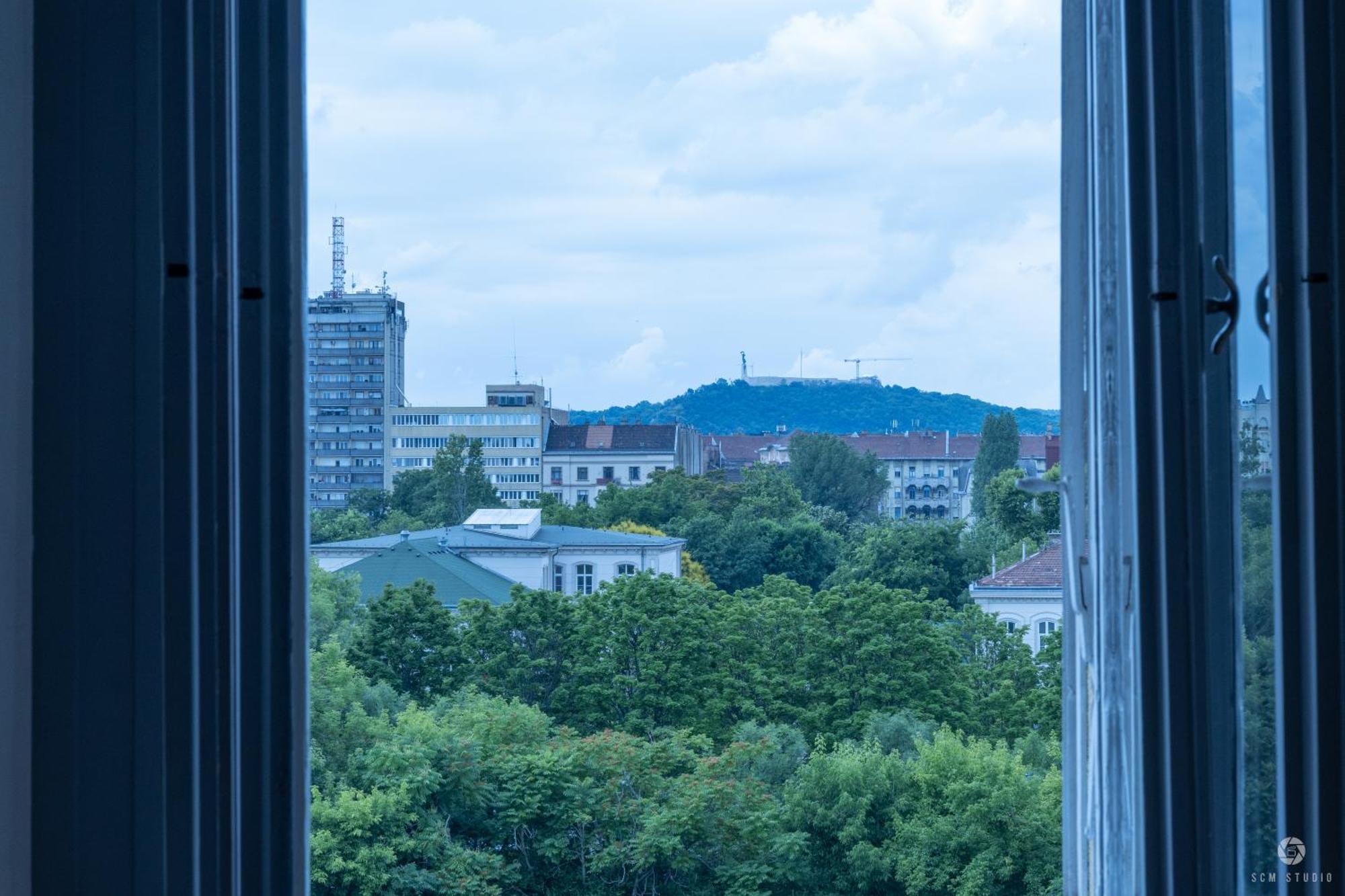 F14 Guesthouse Budapest Bagian luar foto